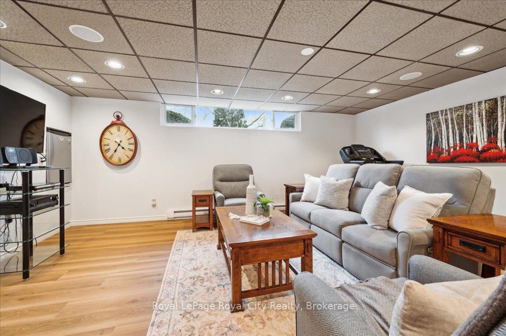 Photo 26 of 5 Cabot Court, Guelph, Kortright West — HOMEH