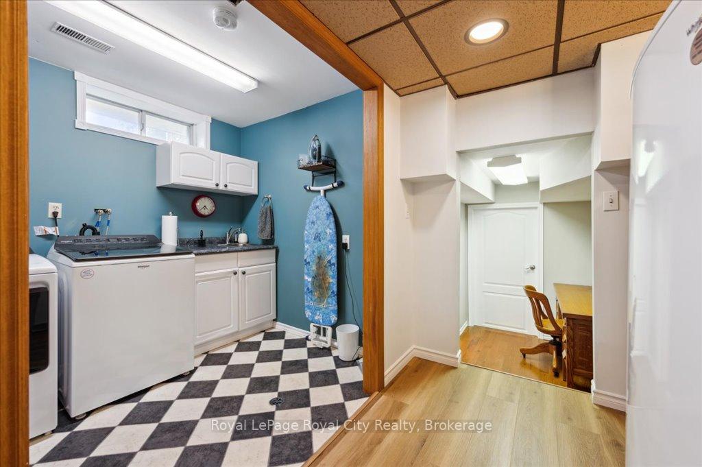 Photo 30 of 5 Cabot Court, Guelph, Kortright West — HOMEH