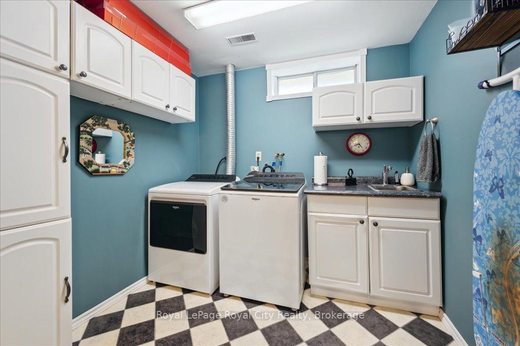 Photo 31 of 5 Cabot Court, Guelph, Kortright West — HOMEH