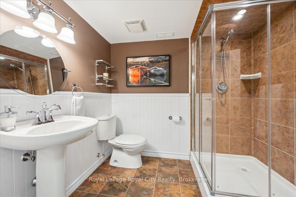 Photo 33 of 5 Cabot Court, Guelph, Kortright West — HOMEH