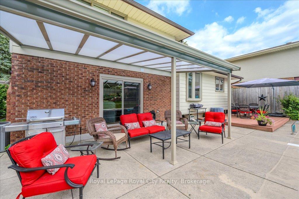 Photo 40 of 5 Cabot Court, Guelph, Kortright West — HOMEH