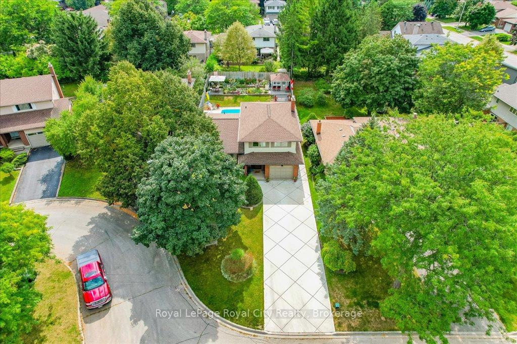 Photo 46 of 5 Cabot Court, Guelph, Kortright West — HOMEH