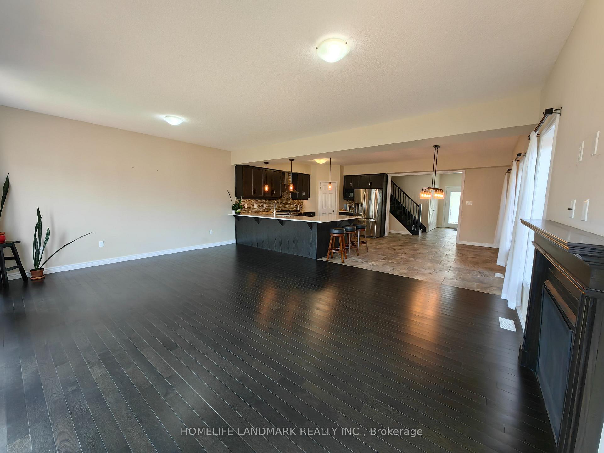 Photo 10 of 7 Dudley Drive, Guelph, Kortright East — HOMEH