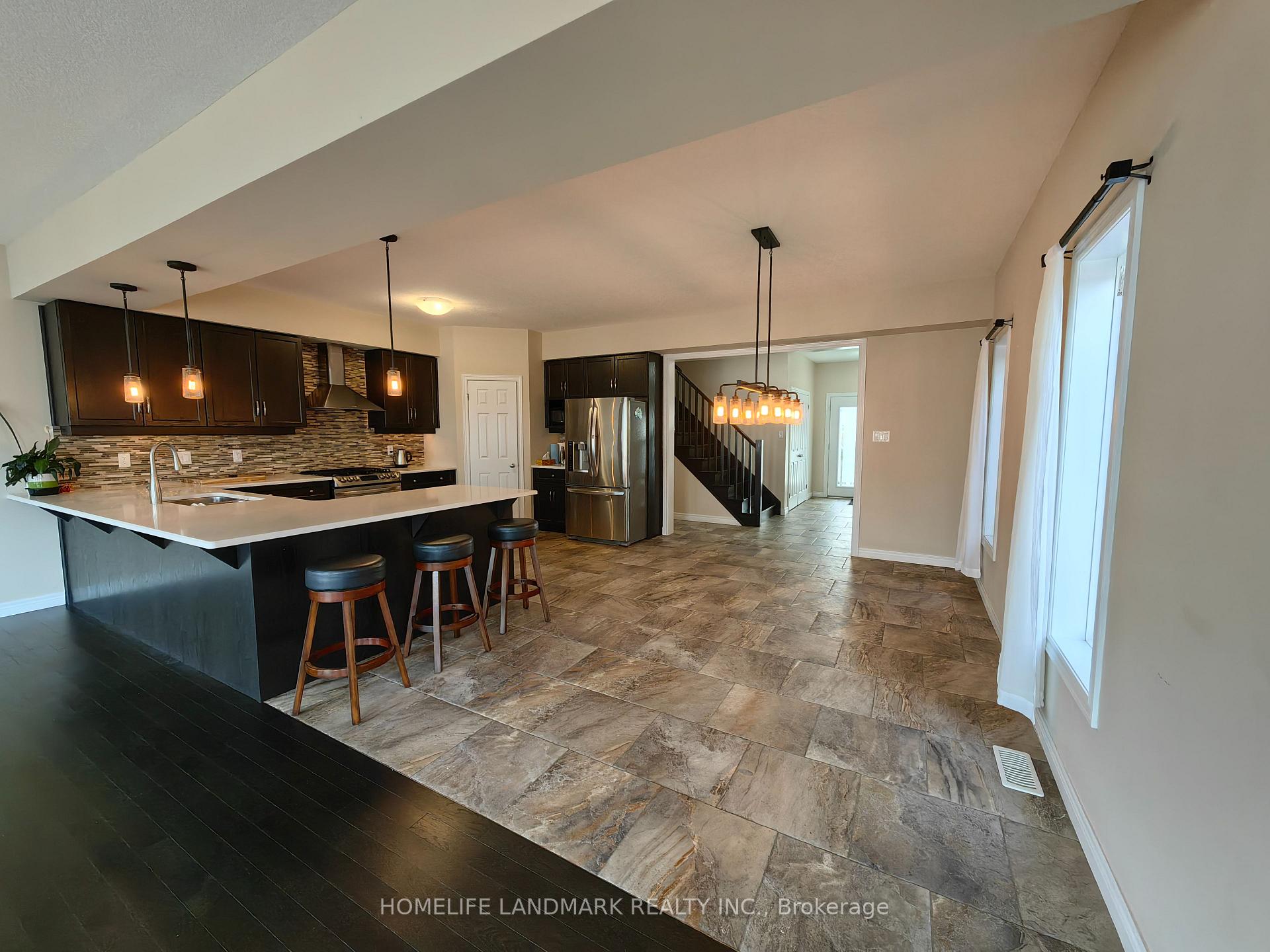 Photo 11 of 7 Dudley Drive, Guelph, Kortright East — HOMEH