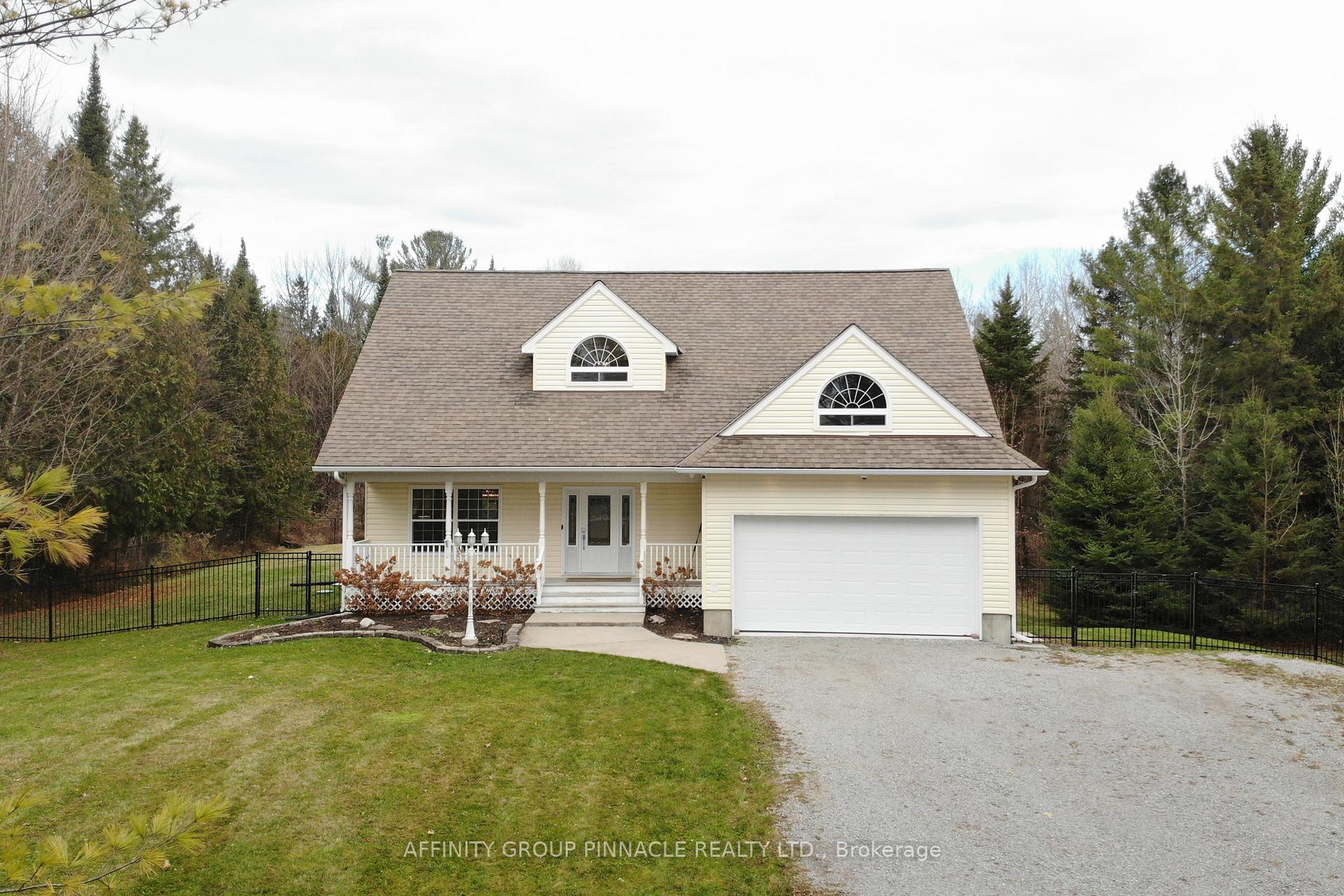 Front of 1252 North Bay Drive