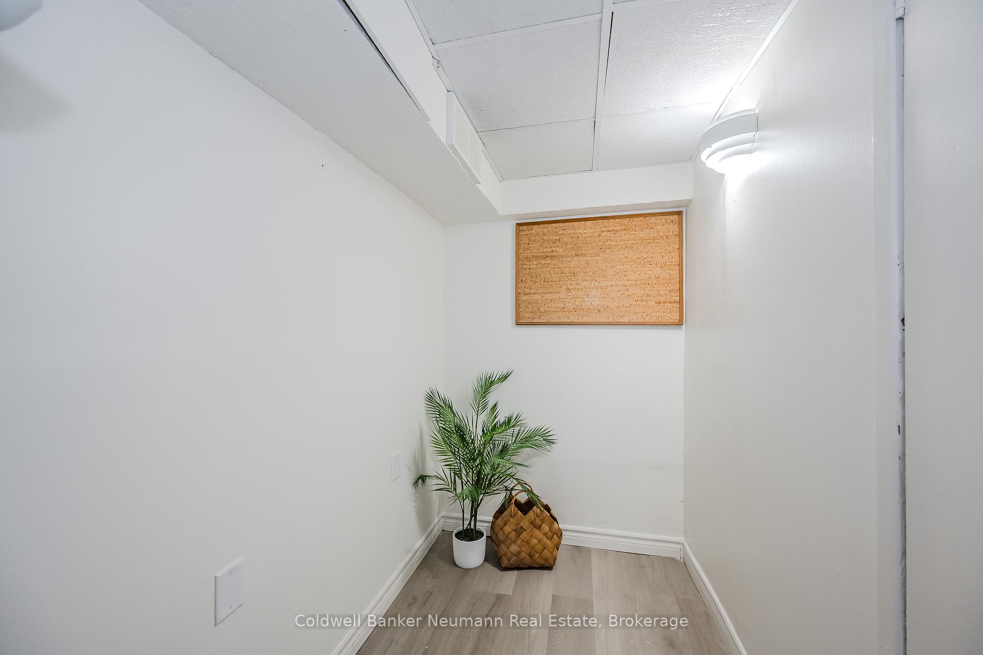 Photo 30 of 7 Meadowview Avenue, Guelph, Junction/Onward Willow — HOMEH