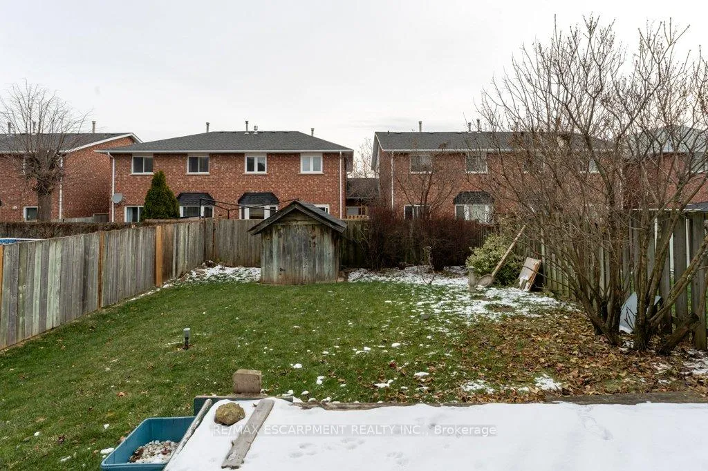 Photo 27 of 12 Meteor Boulevard, Hamilton, Stoney Creek — HOMEH