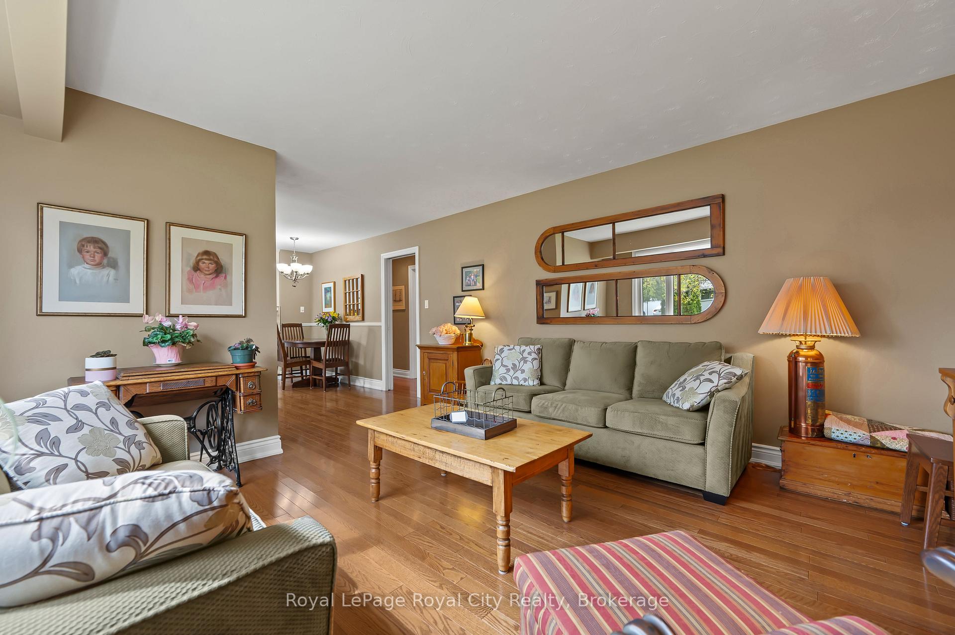 Photo 9 of 29 Hastings Boulevard, Guelph, Grange Road — HOMEH