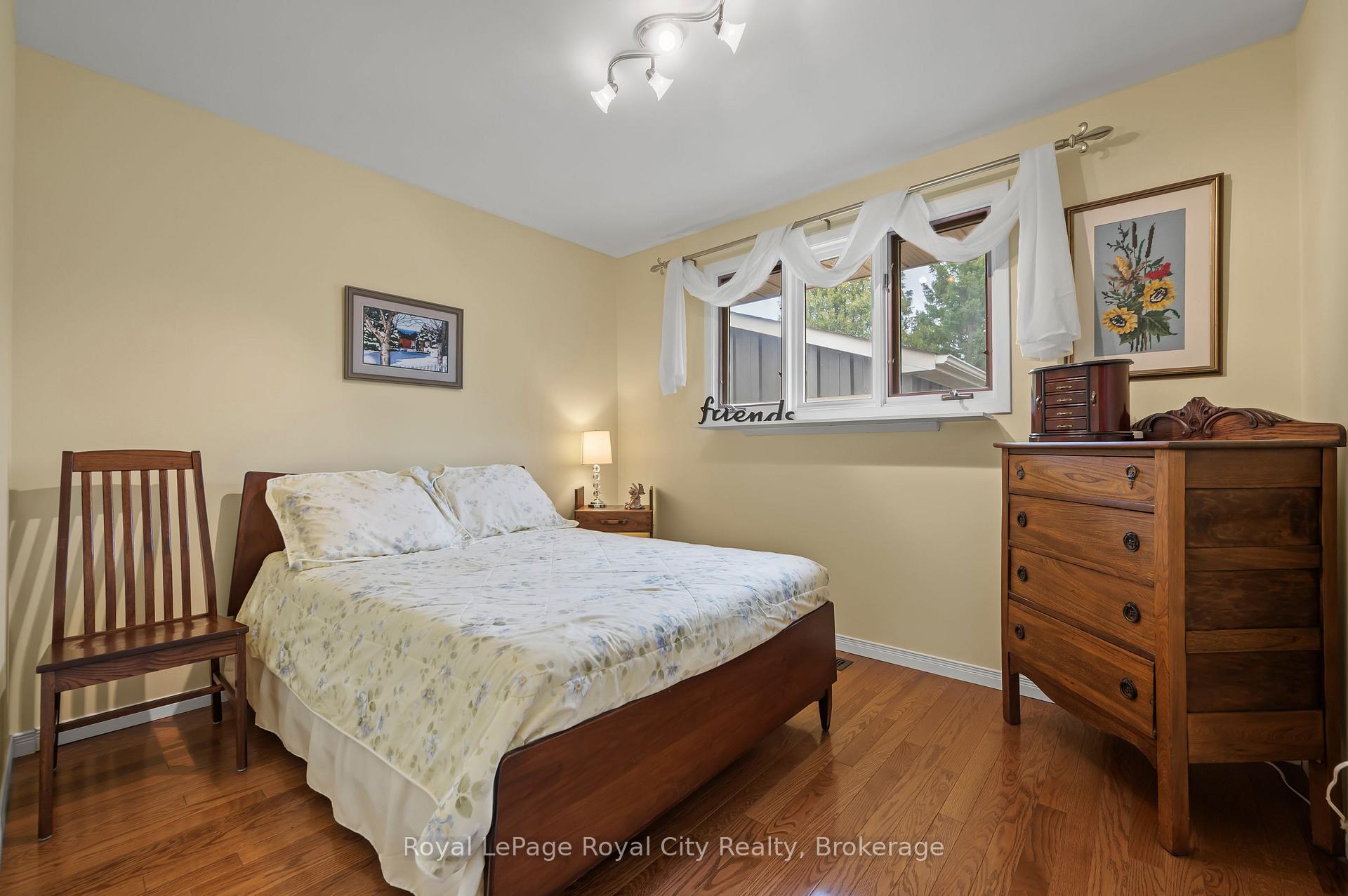 Photo 19 of 29 Hastings Boulevard, Guelph, Grange Road — HOMEH