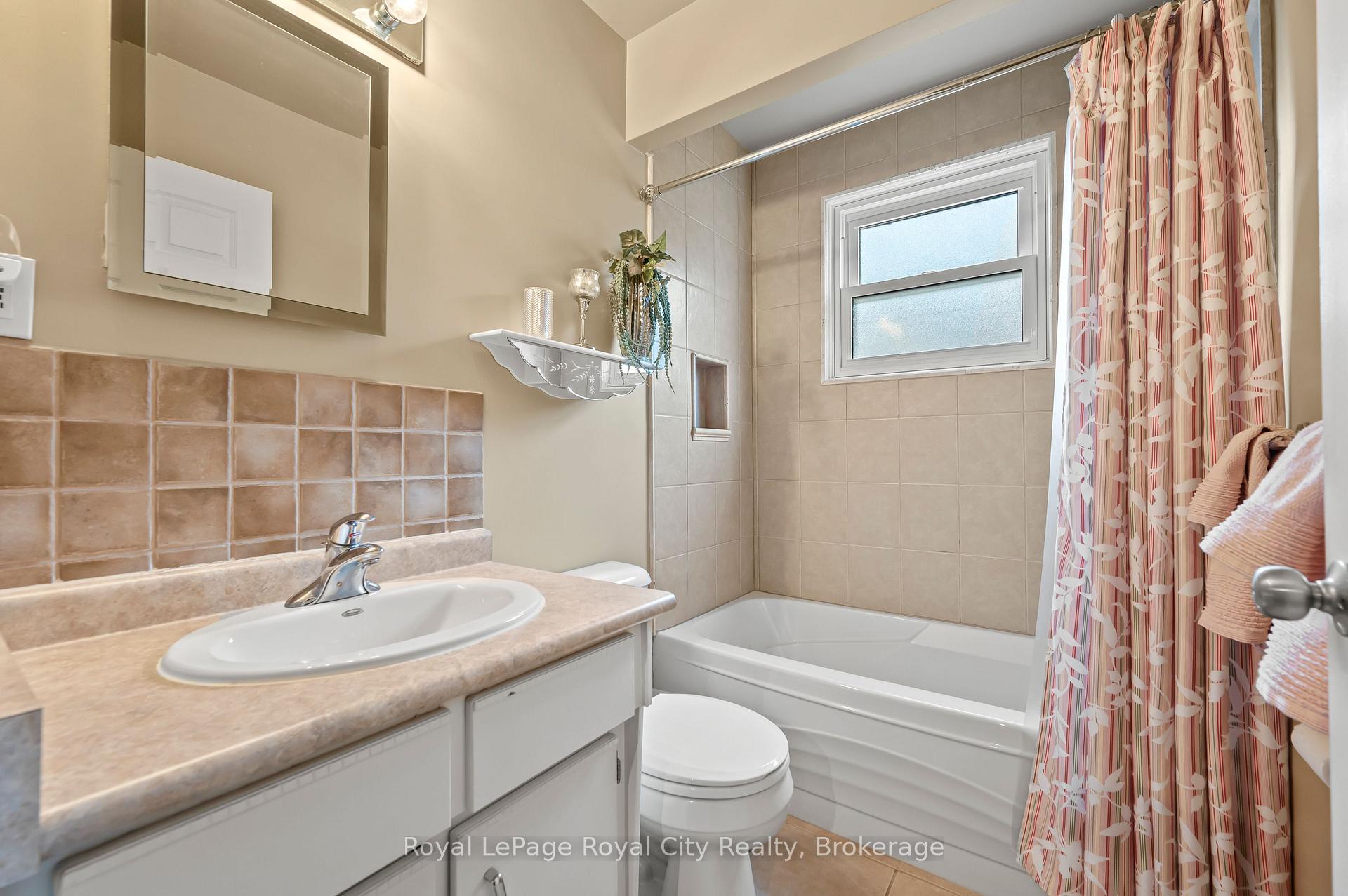 Photo 20 of 29 Hastings Boulevard, Guelph, Grange Road — HOMEH