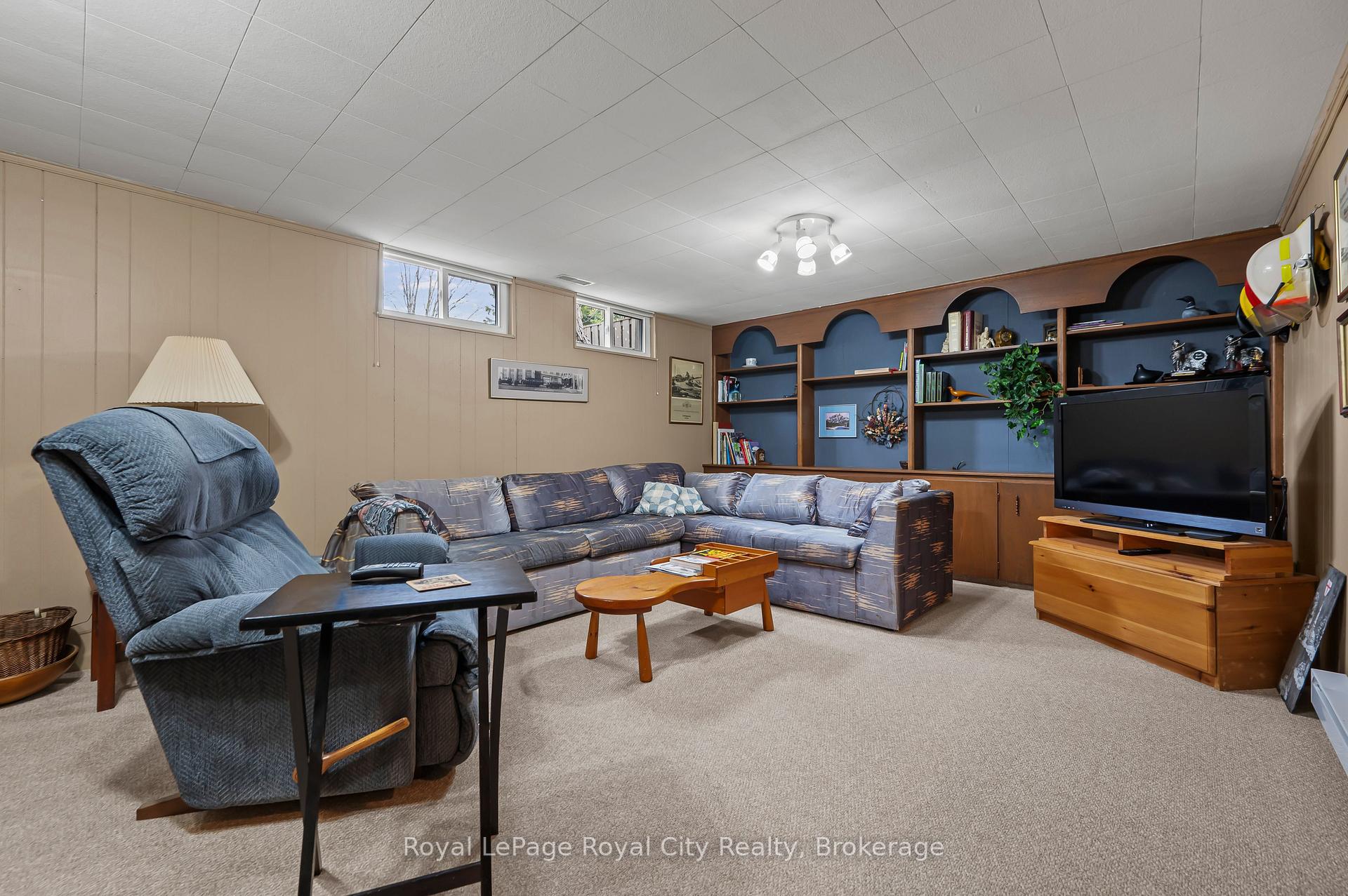 Photo 26 of 29 Hastings Boulevard, Guelph, Grange Road — HOMEH