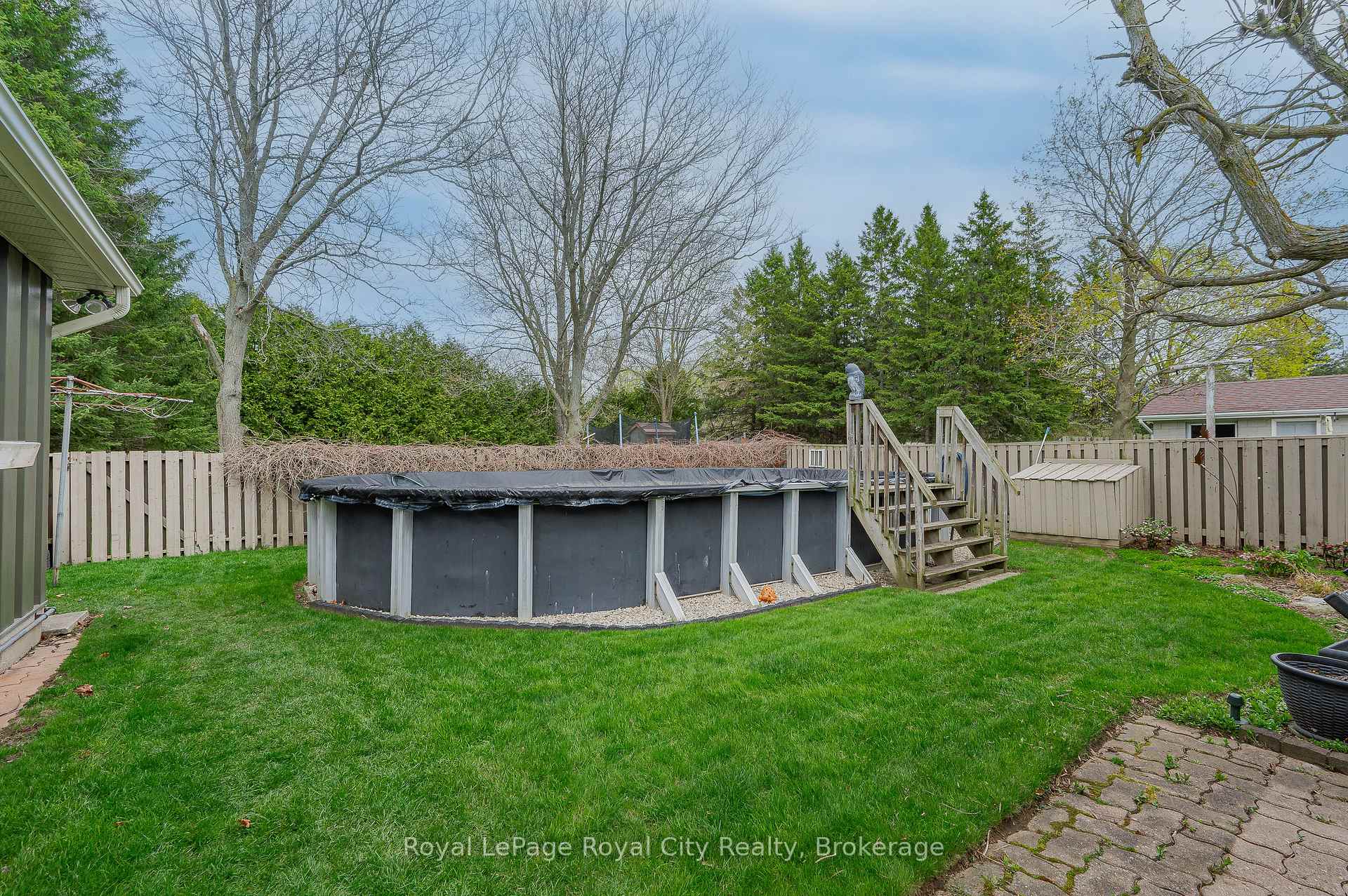 Photo 35 of 29 Hastings Boulevard, Guelph, Grange Road — HOMEH