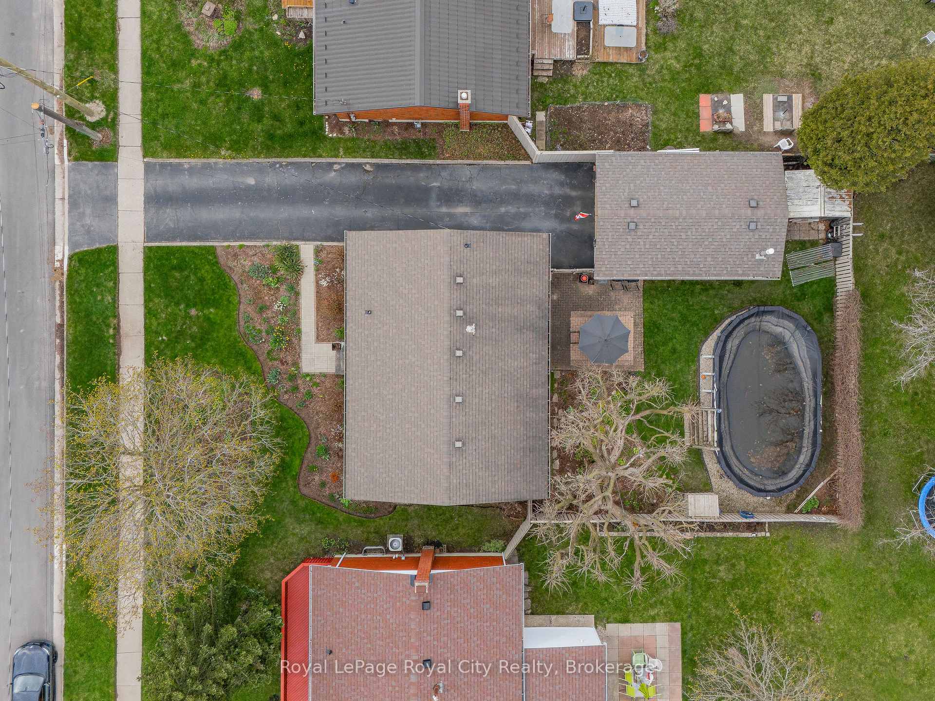 Photo 37 of 29 Hastings Boulevard, Guelph, Grange Road — HOMEH
