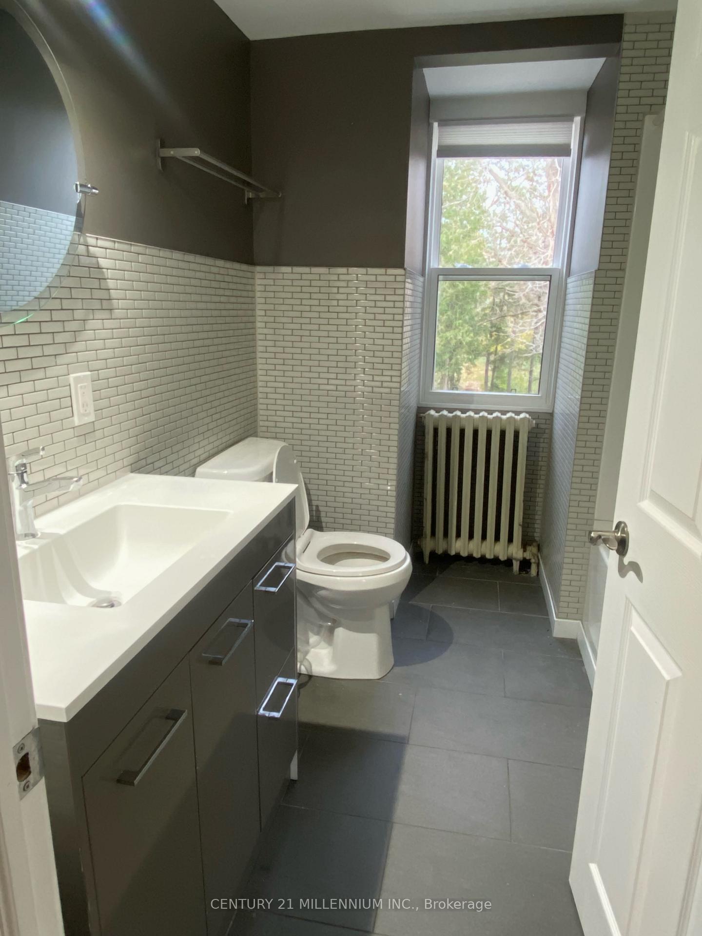 Photo 11 of 39 Stevenson Street, Guelph, St. George's — HOMEH