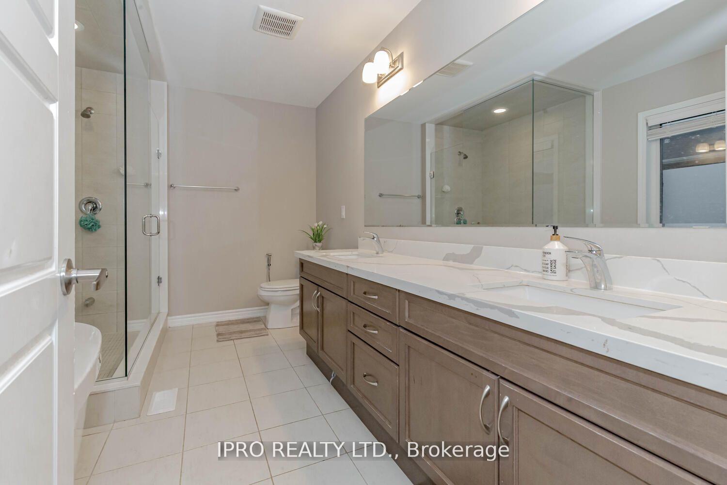 Photo 18 of 839 Whitlock Avenue, Milton, Cobban — HOMEH