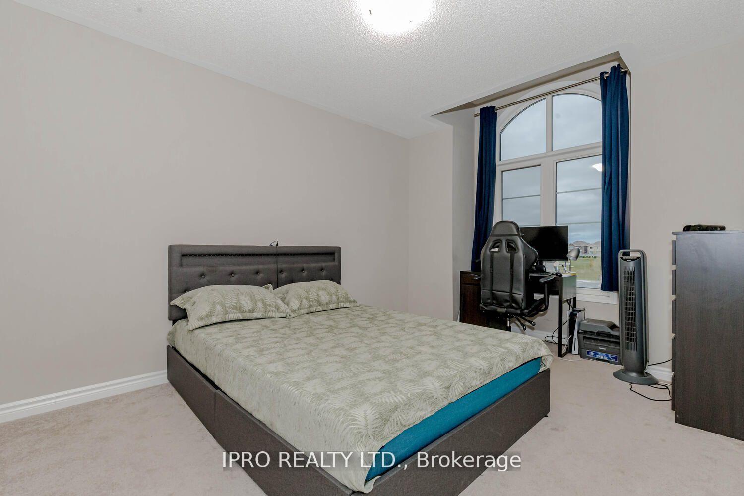 Photo 20 of 839 Whitlock Avenue, Milton, Cobban — HOMEH