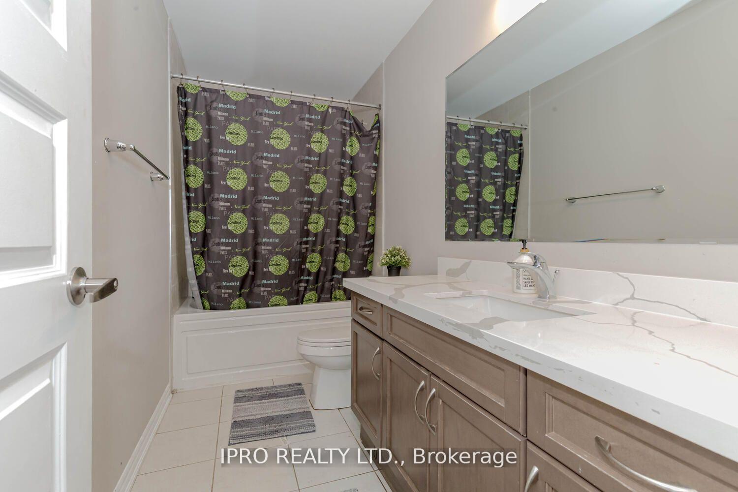 Photo 23 of 839 Whitlock Avenue, Milton, Cobban — HOMEH