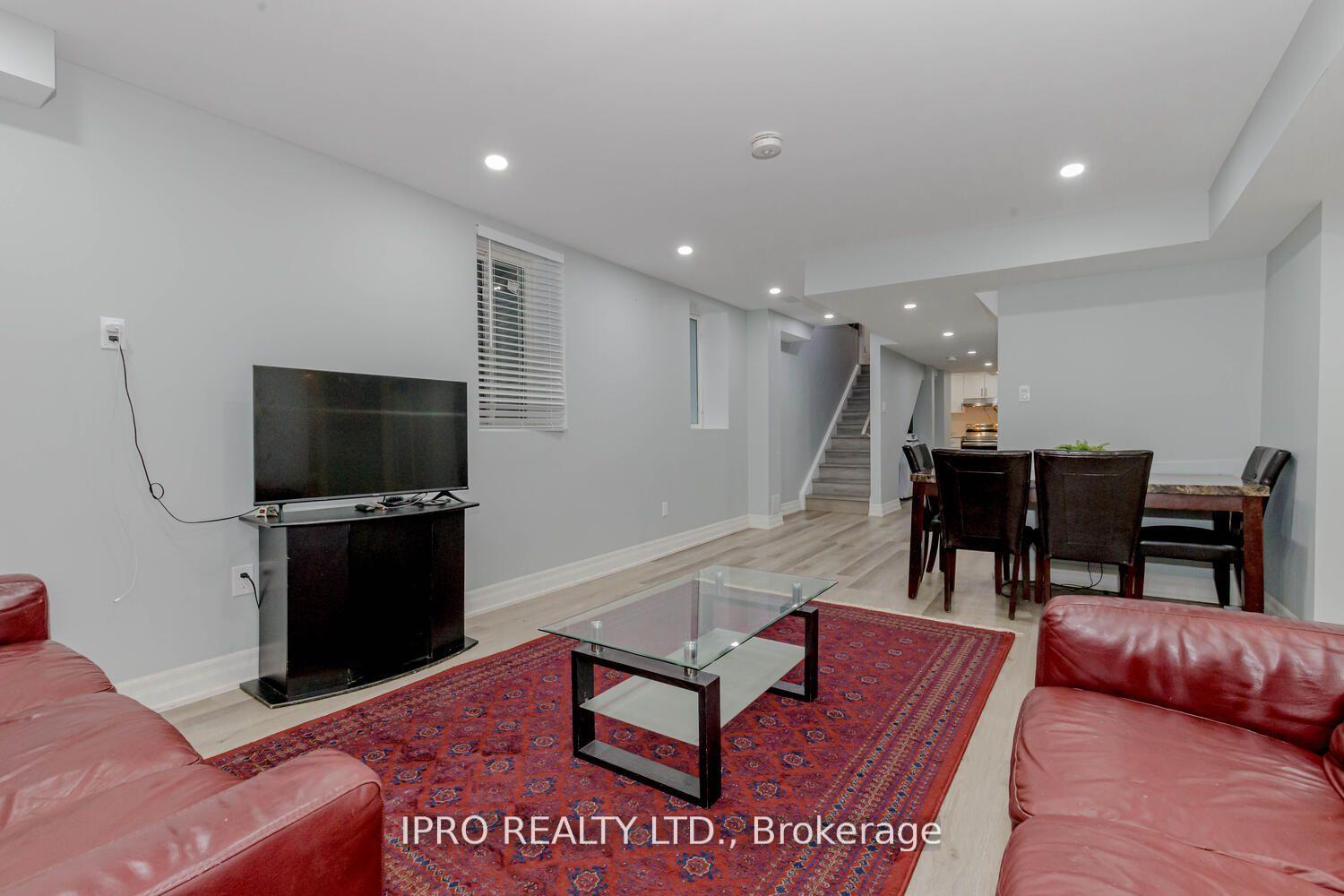 Photo 34 of 839 Whitlock Avenue, Milton, Cobban — HOMEH