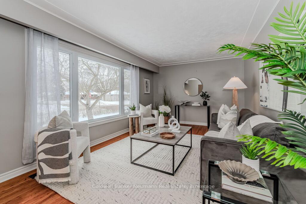 Photo 6 of 70 Freeman Avenue, Guelph, Riverside Park — HOMEH