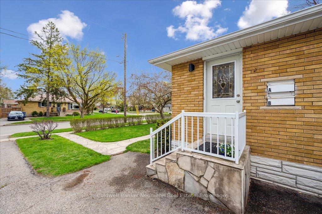 Photo 25 of 70 Freeman Avenue, Guelph, Riverside Park — HOMEH