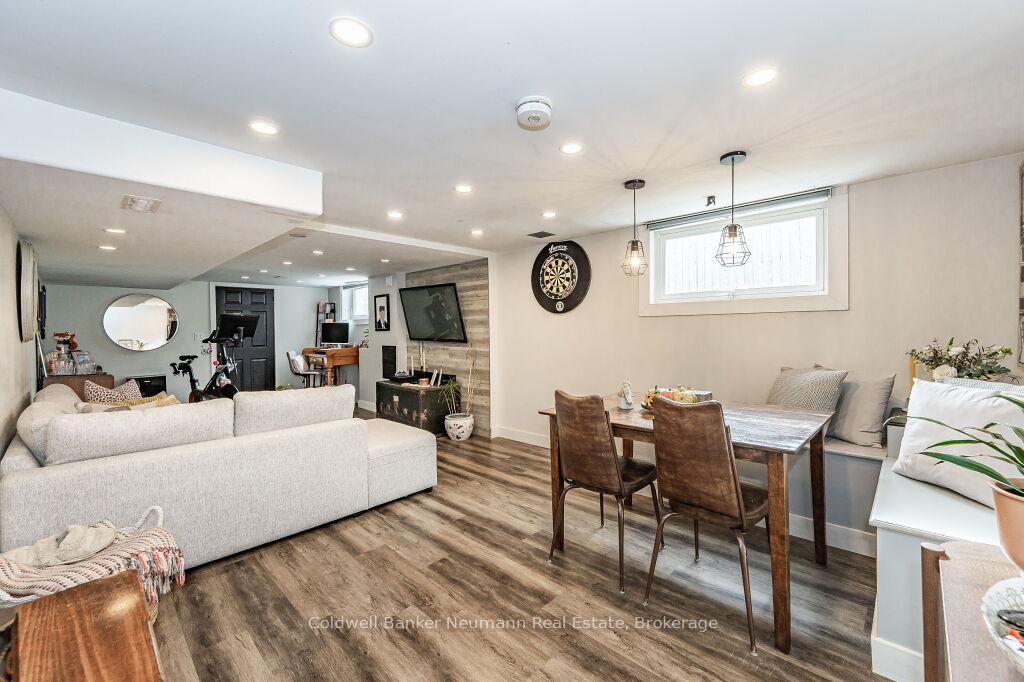 Photo 29 of 70 Freeman Avenue, Guelph, Riverside Park — HOMEH