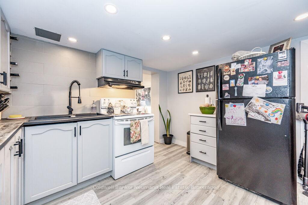 Photo 31 of 70 Freeman Avenue, Guelph, Riverside Park — HOMEH