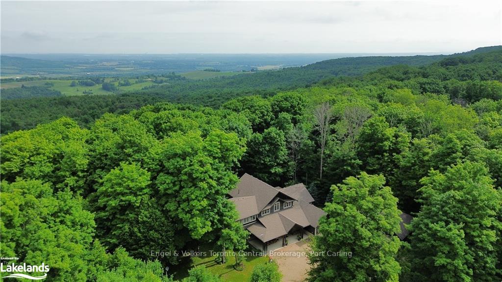 Photo 2 of 177 Osprey Heights Road, Grey Highlands — HOMEH