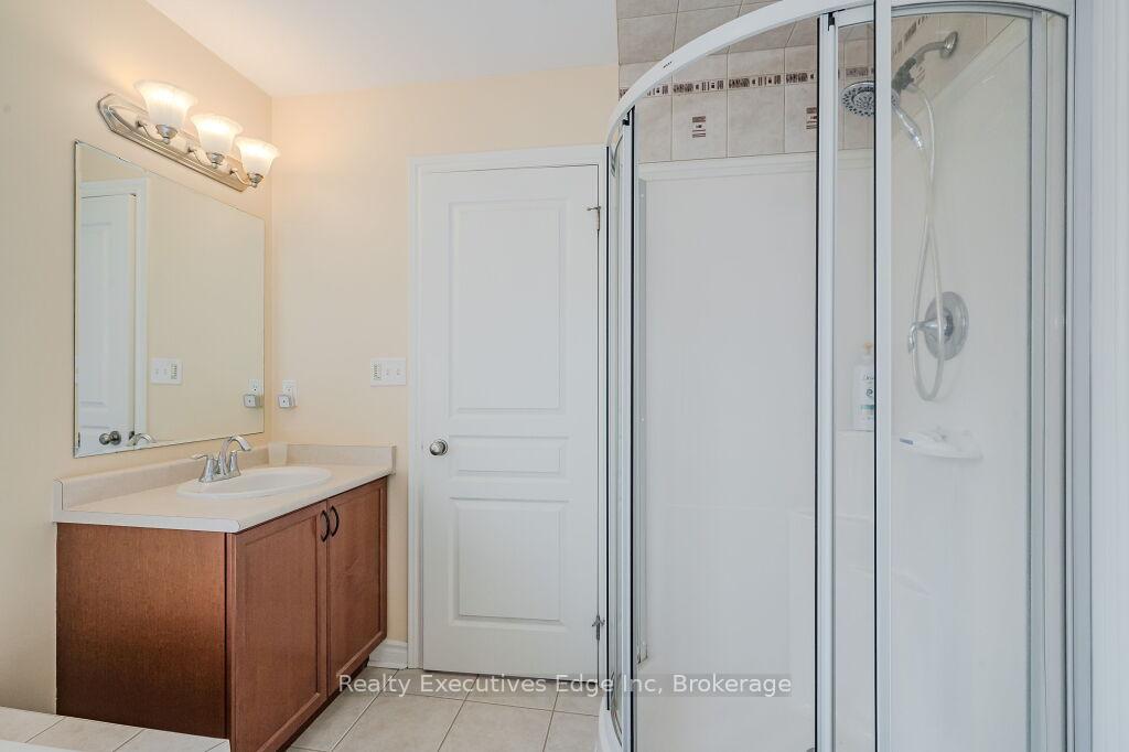 Photo 34 of 67 Revell Drive, Guelph, Clairfields/Hanlon Business Park — HOMEH