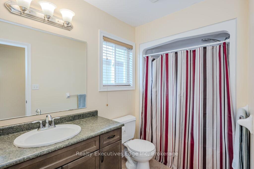 Photo 39 of 67 Revell Drive, Guelph, Clairfields/Hanlon Business Park — HOMEH