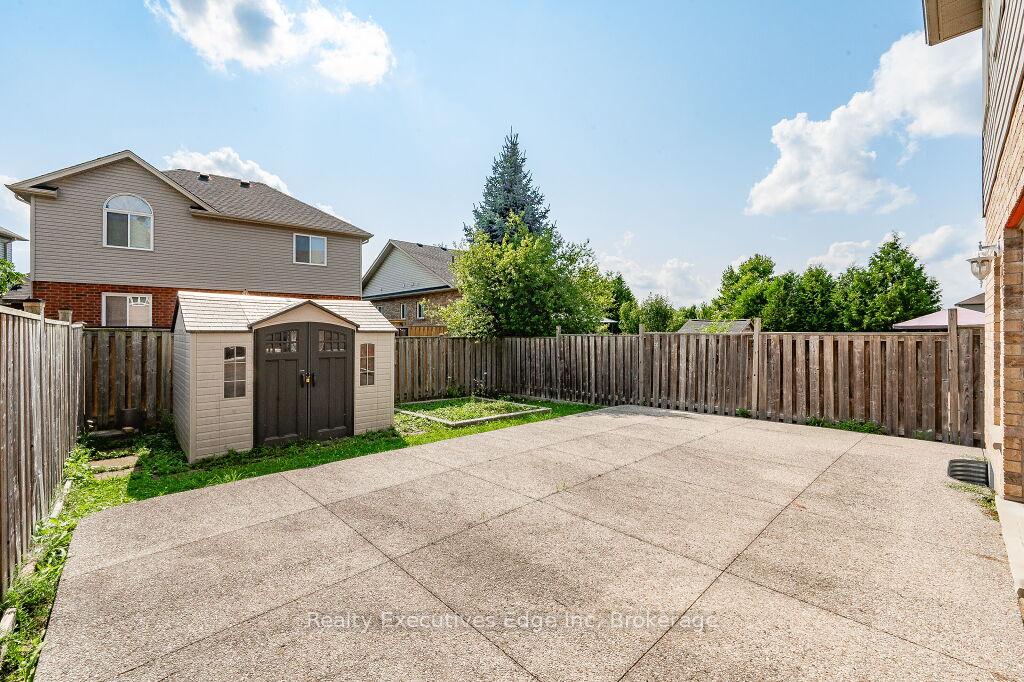 Photo 40 of 67 Revell Drive, Guelph, Clairfields/Hanlon Business Park — HOMEH