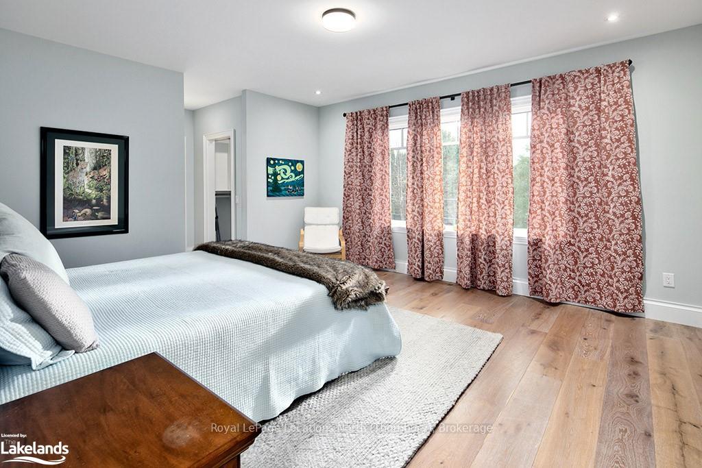 Photo 7 of 49 Alice Street E, Blue Mountains — HOMEH