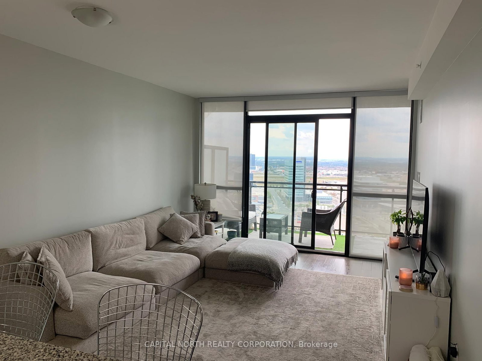 Photo 5 of Unit 2307, 2910 Highway 7, Vaughan, Concord — HOMEH
