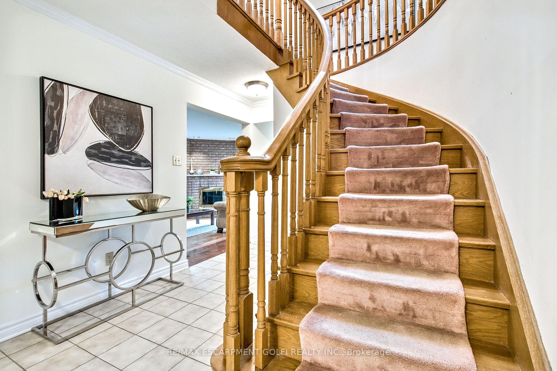 Photo 20 of 26 Stone Gate Drive, Grimsby, Grimsby Beach — HOMEH