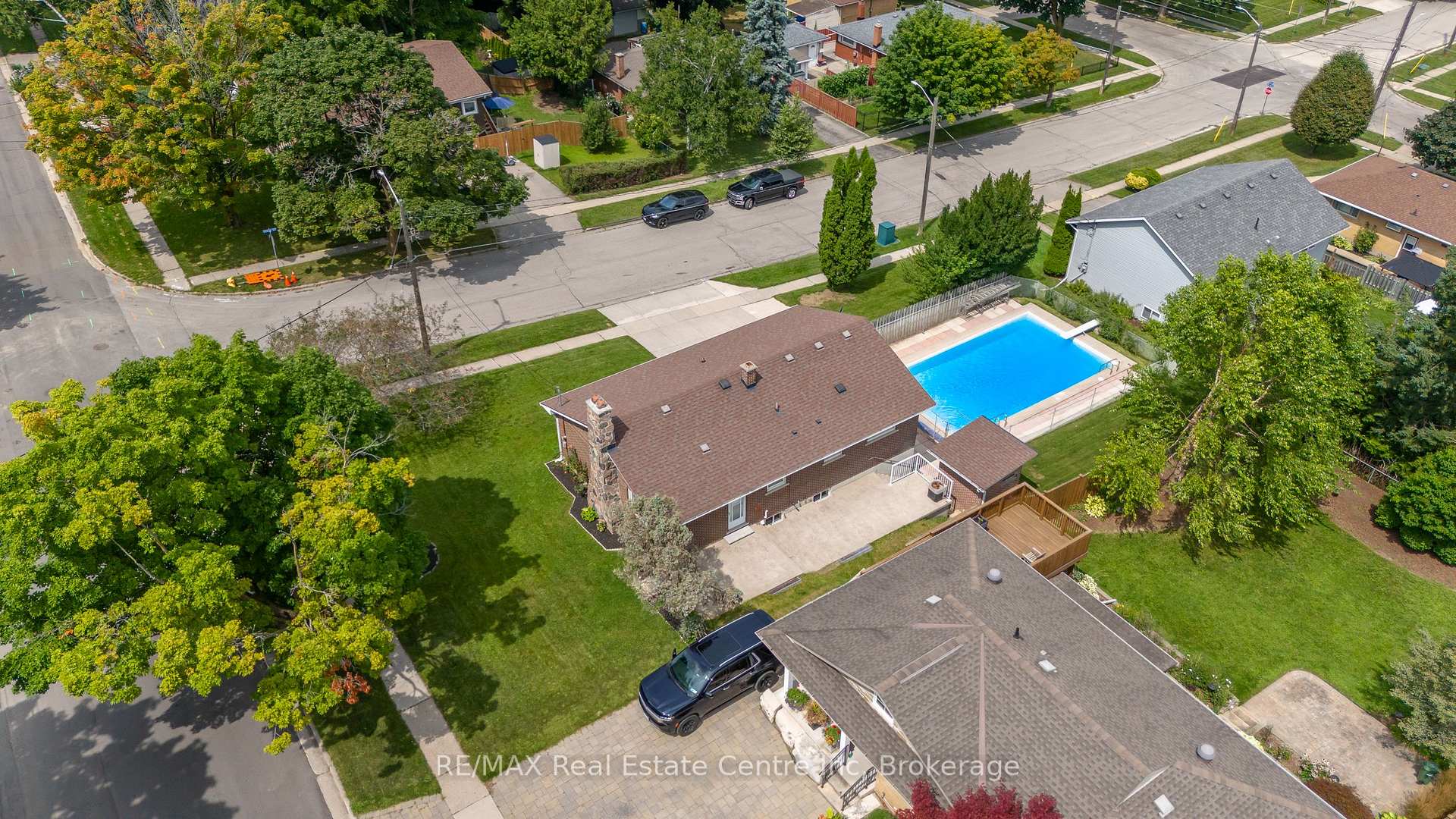 Photo 46 of 50 Drew Street, Guelph, Junction/Onward Willow — HOMEH