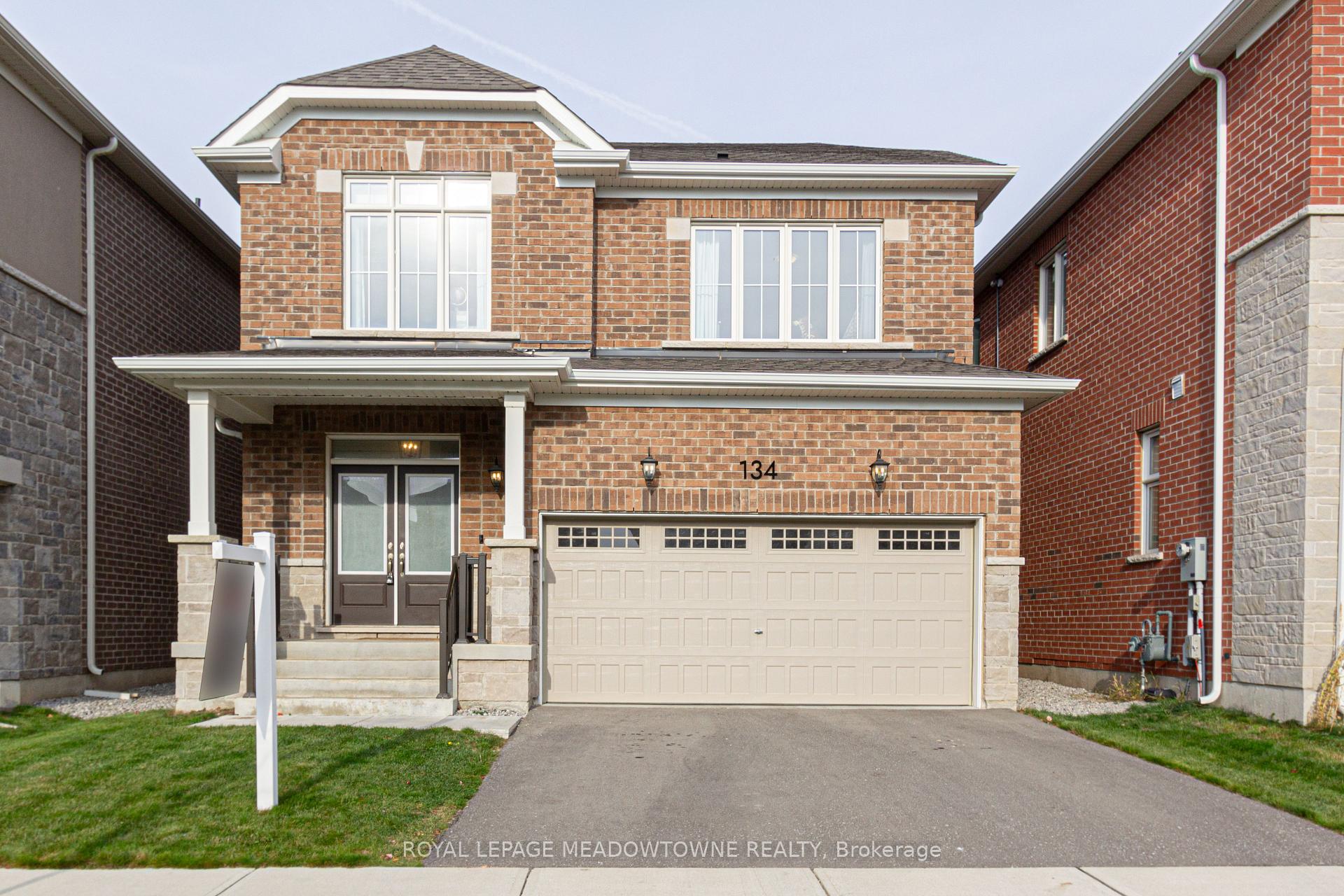 Photo 3 of 134 Yates Drive, Milton, Cobban — HOMEH
