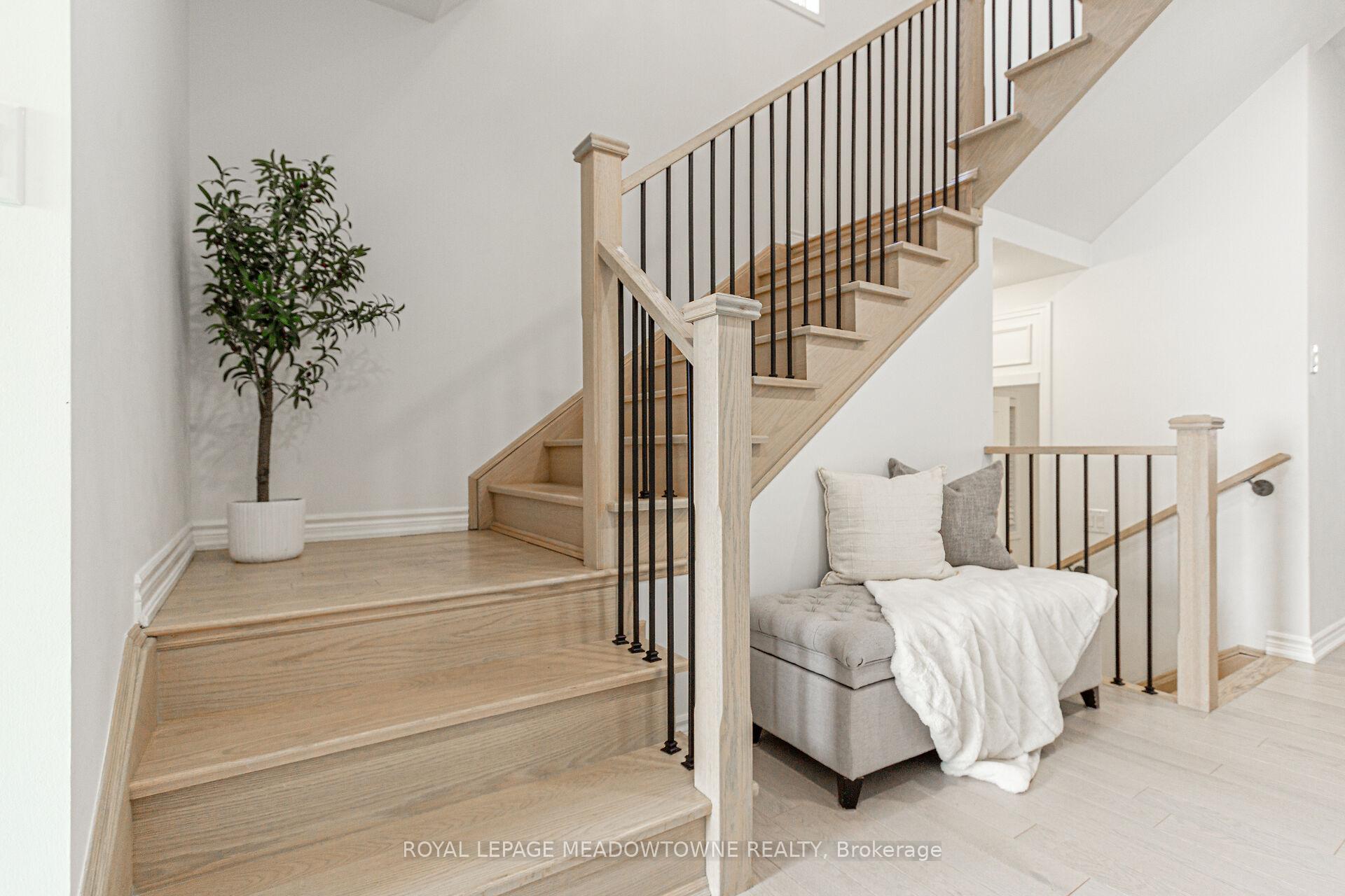 Photo 25 of 134 Yates Drive, Milton, Cobban — HOMEH