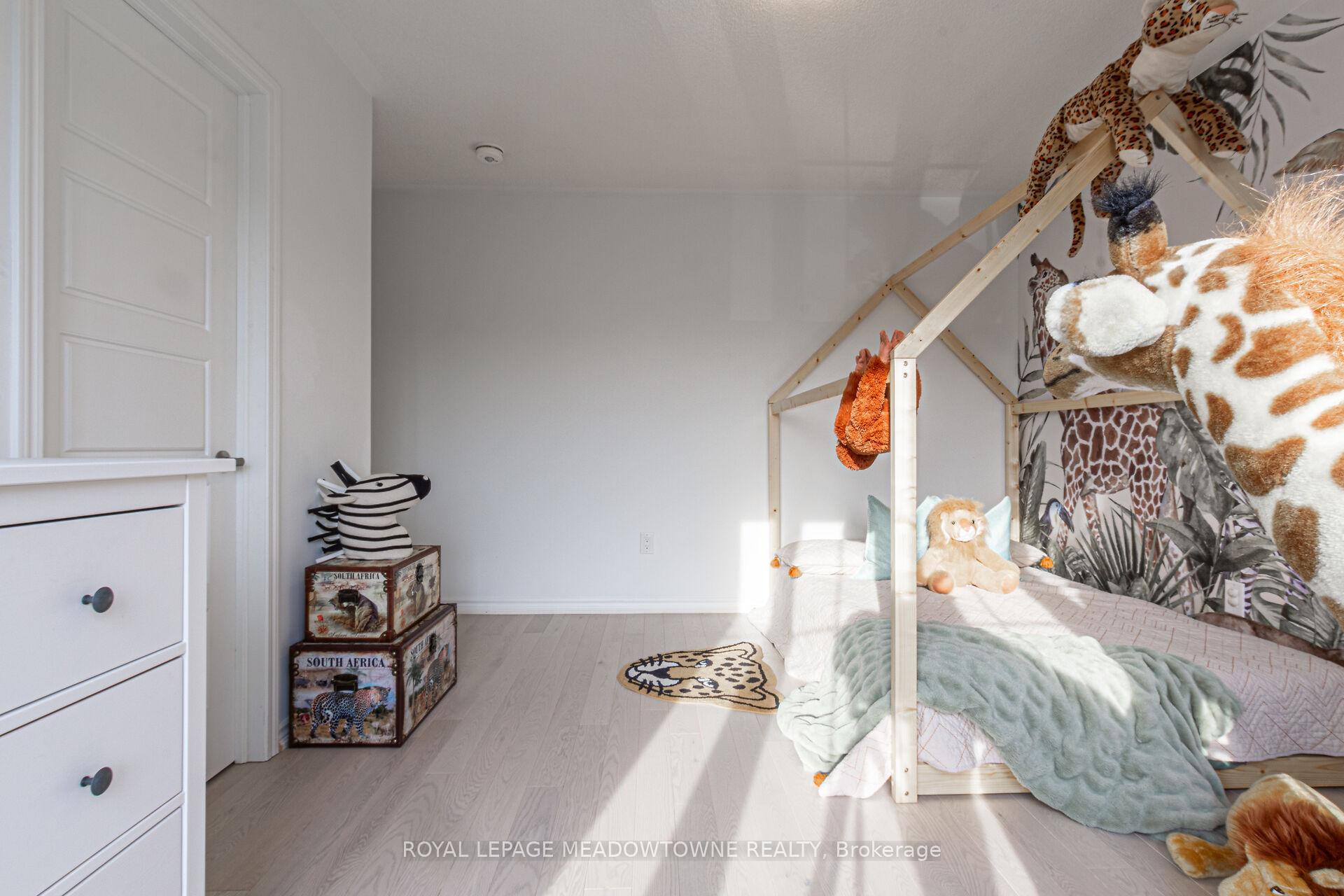 Photo 39 of 134 Yates Drive, Milton, Cobban — HOMEH
