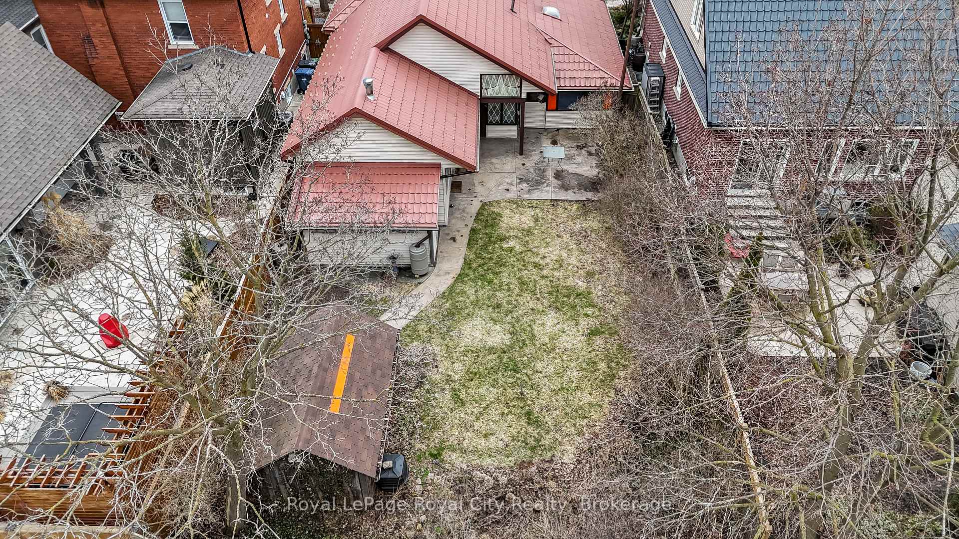 Photo 20 of 237 Liverpool Street, Guelph, Downtown — HOMEH