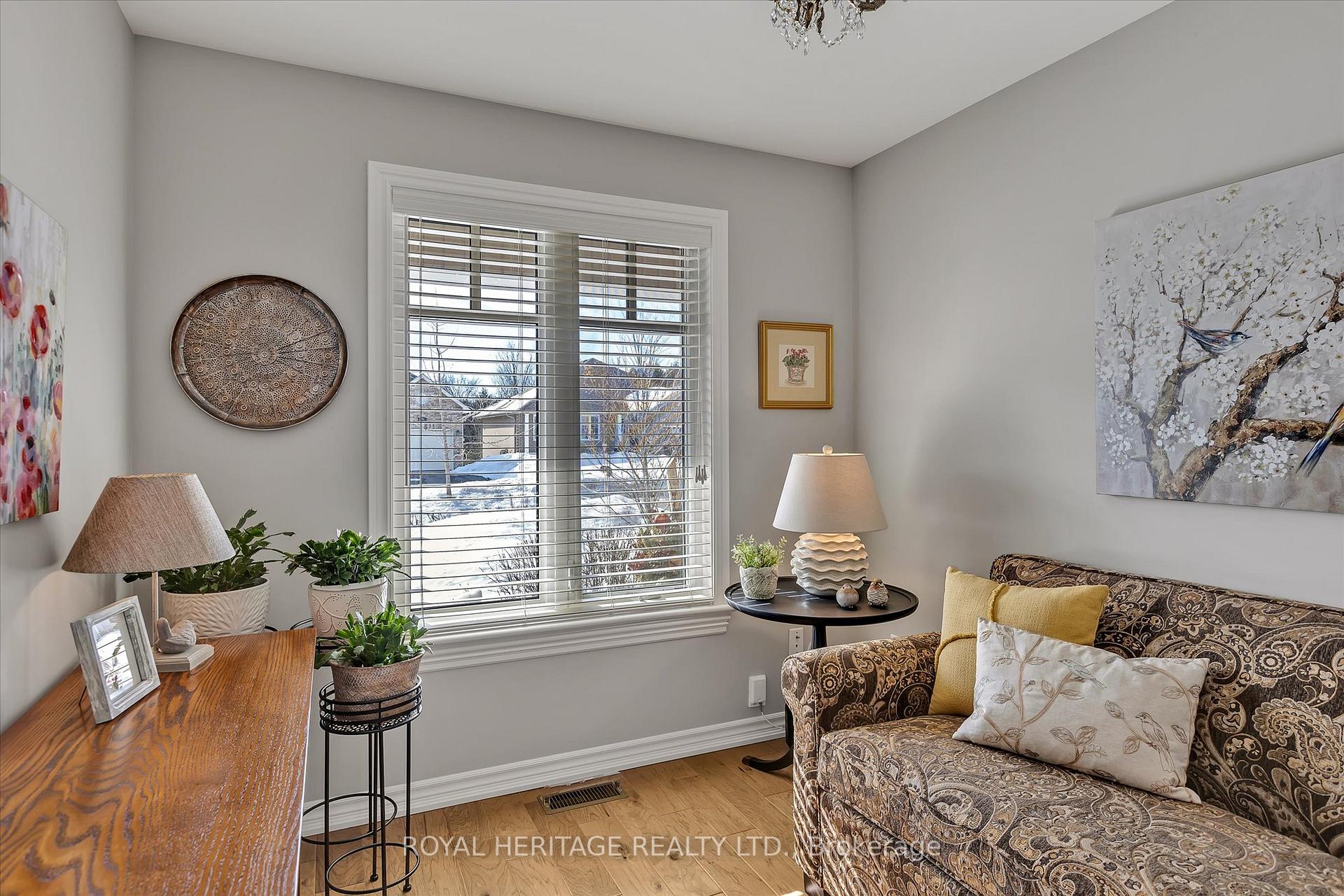 Photo 22 of 73 Laurent Boulevard, Kawartha Lakes, Lindsay — HOMEH