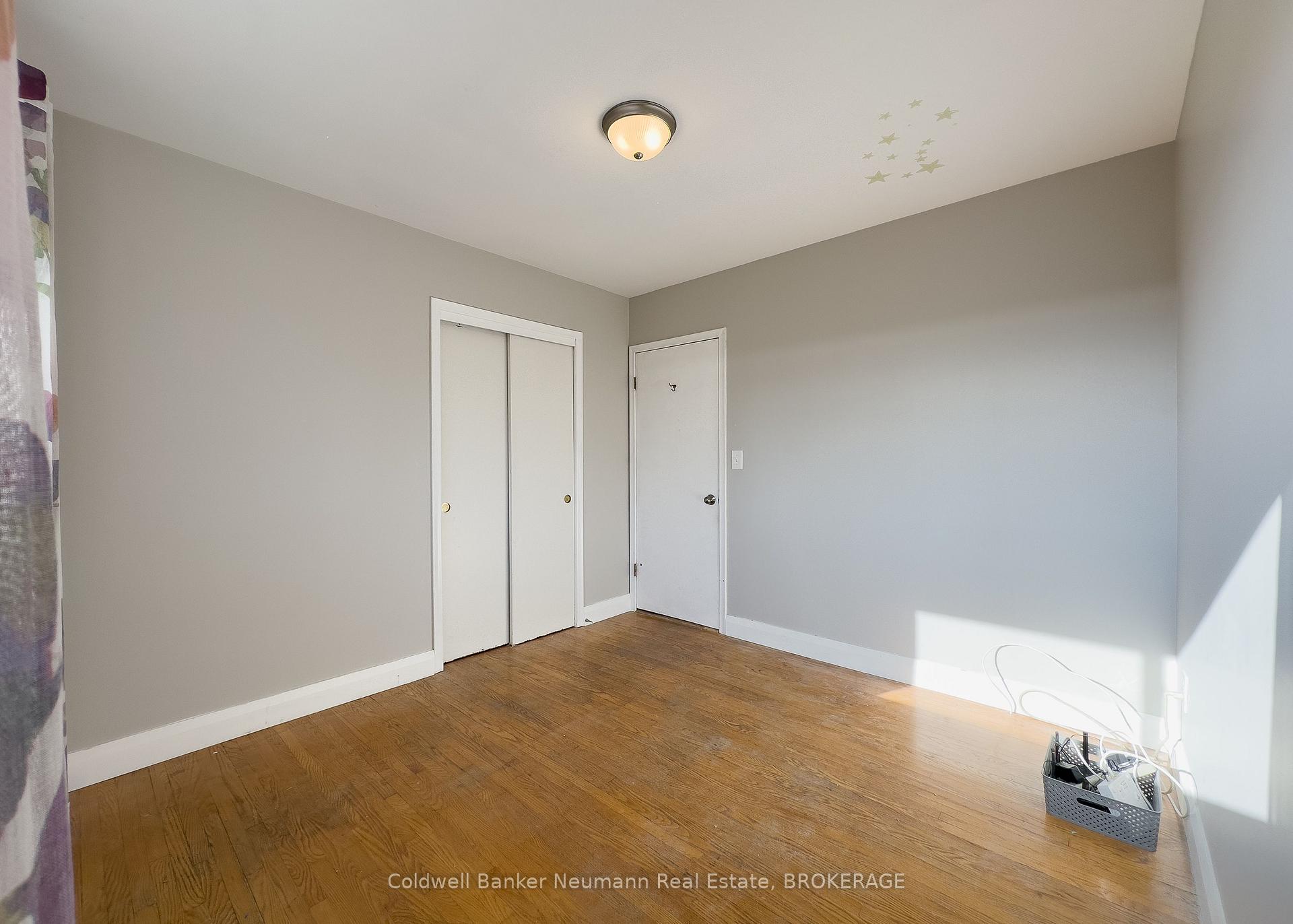 Photo 18 of Unit UPPER, 26 Balmoral Drive, Guelph, Riverside Park — HOMEH