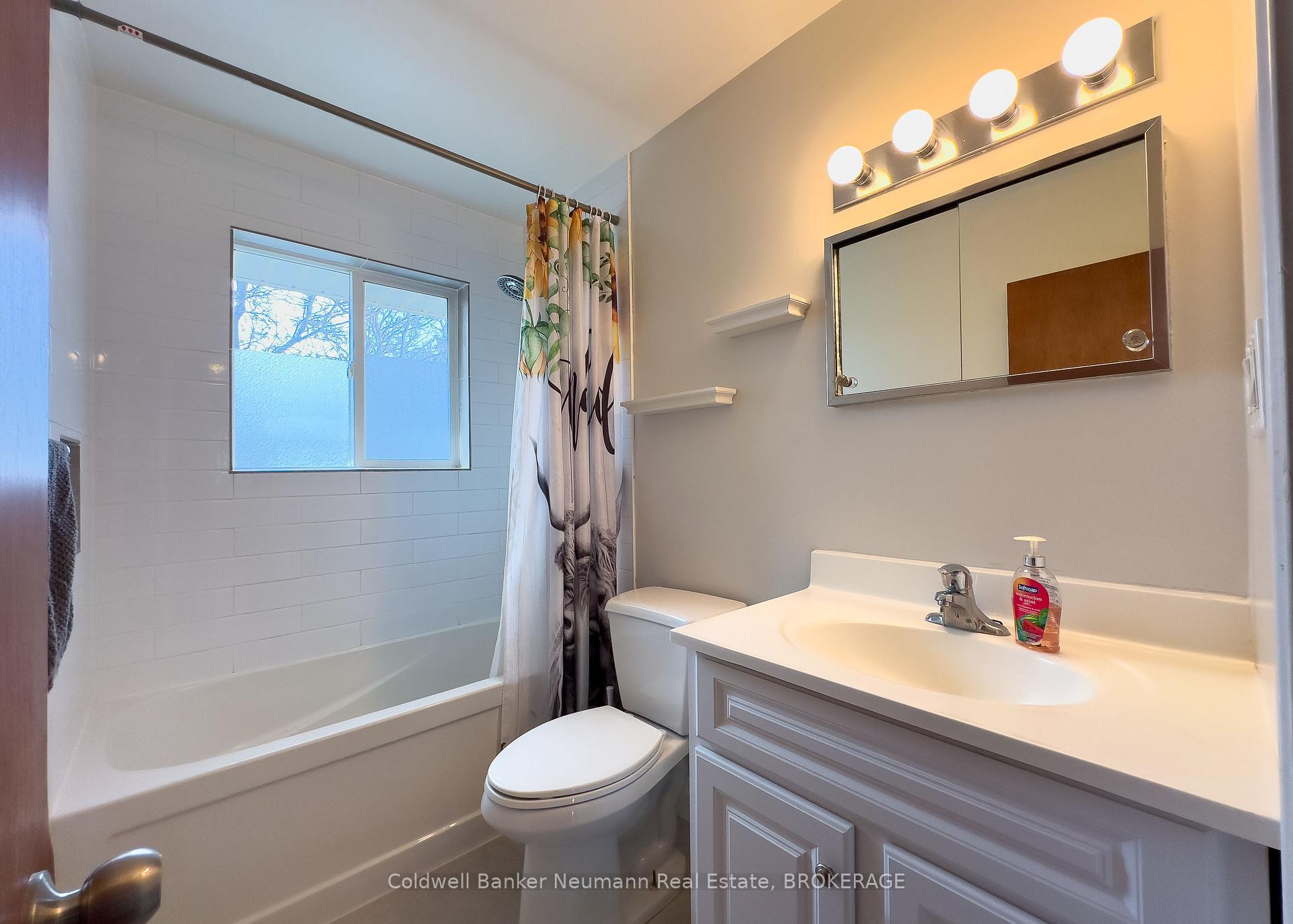 Photo 19 of Unit UPPER, 26 Balmoral Drive, Guelph, Riverside Park — HOMEH