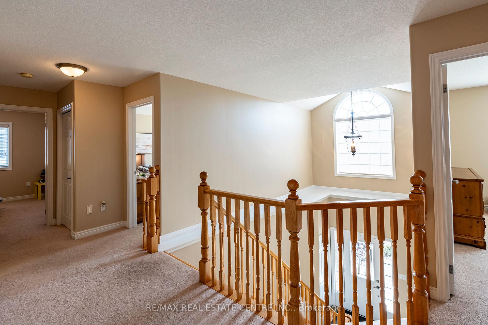 Photo 28 of 30 Mcgarr Court, Guelph, Pineridge/Westminster Woods — HOMEH