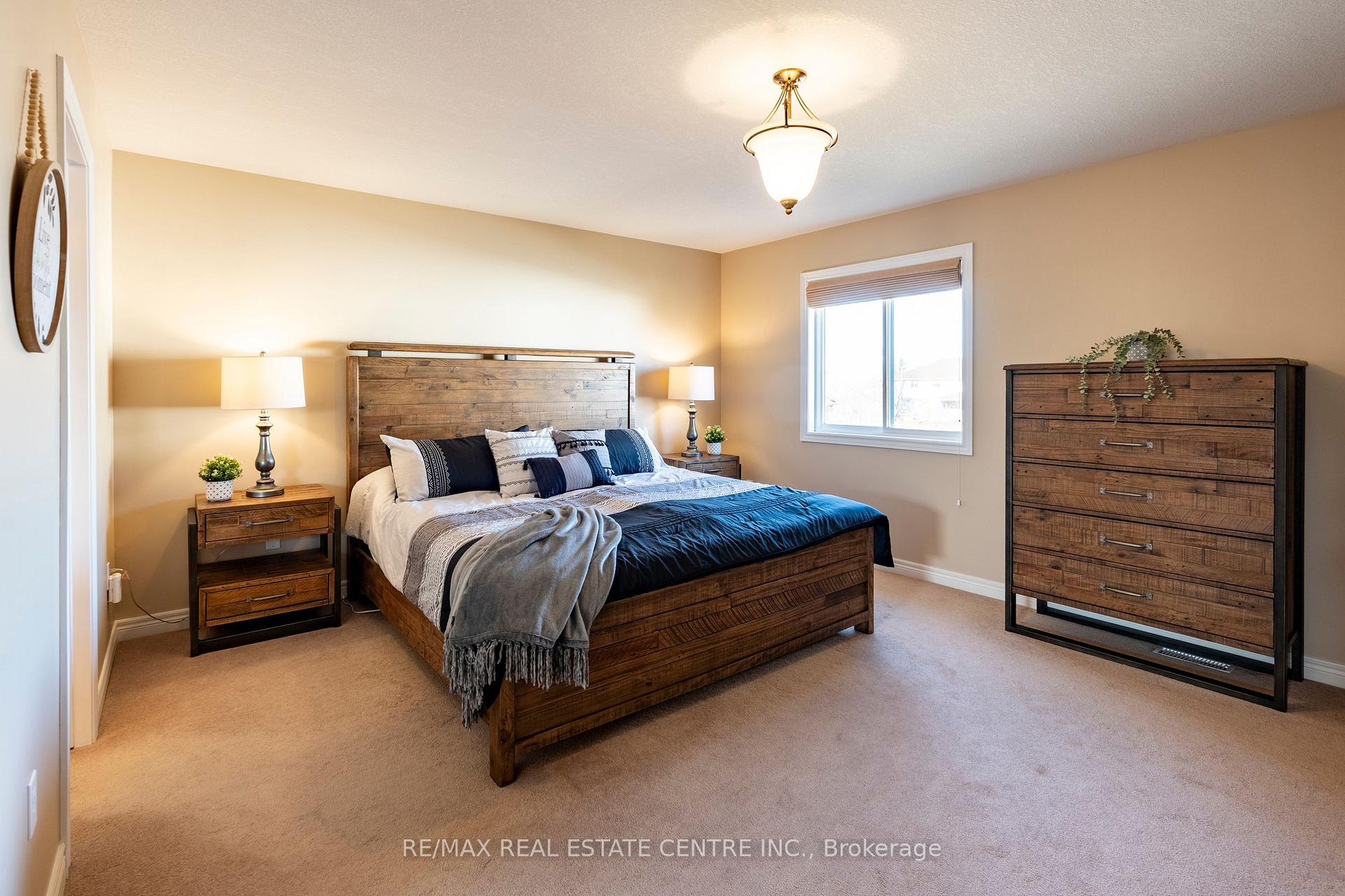 Photo 29 of 30 Mcgarr Court, Guelph, Pineridge/Westminster Woods — HOMEH