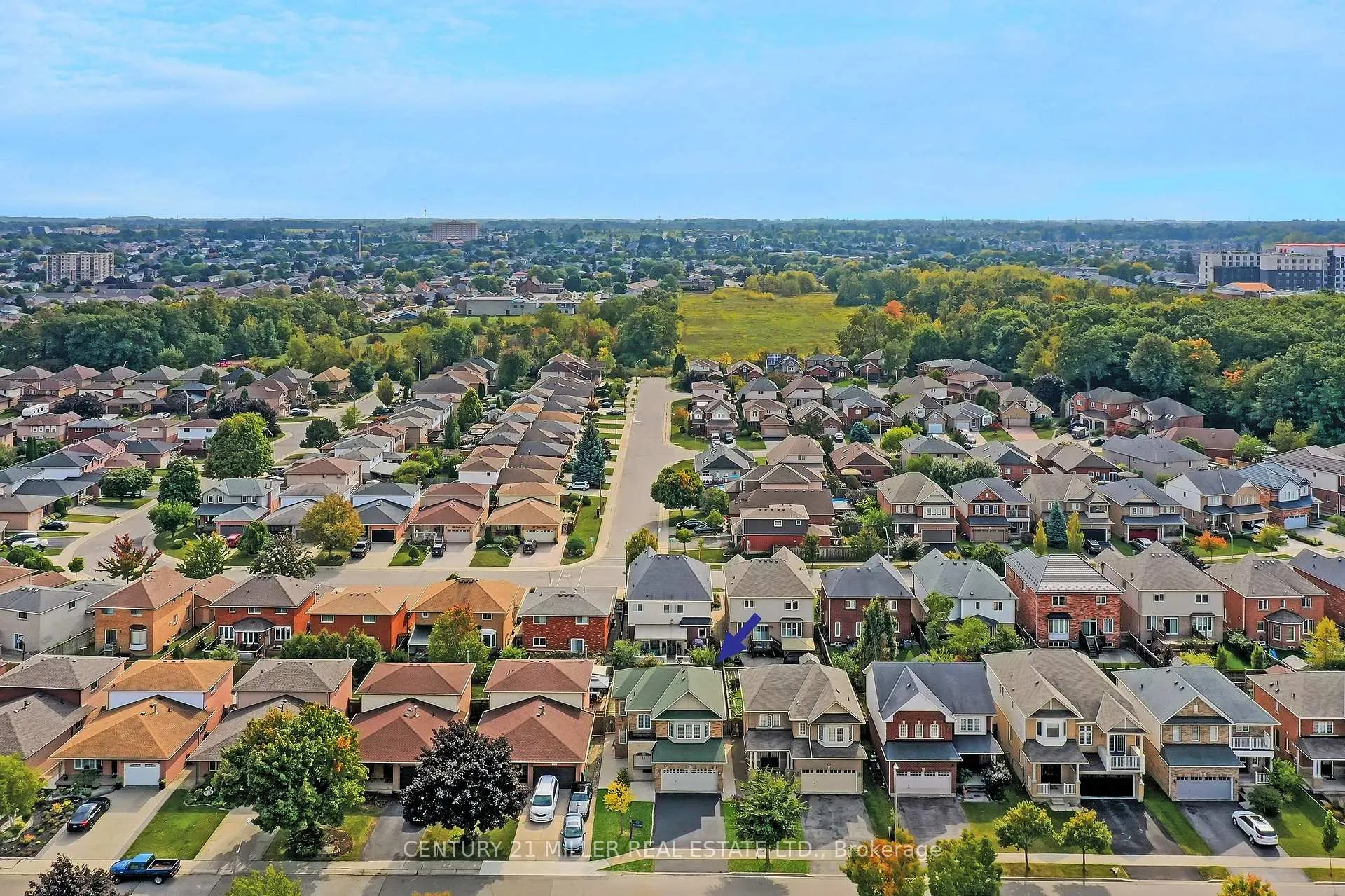 Photo 2 of 126 Merrilee Crescent, Hamilton, Crerar — HOMEH