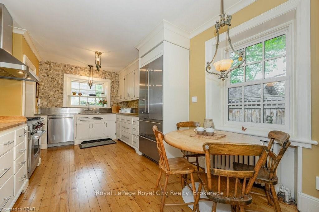 Photo 17 of 134 Dublin Street N, Guelph, Downtown — HOMEH