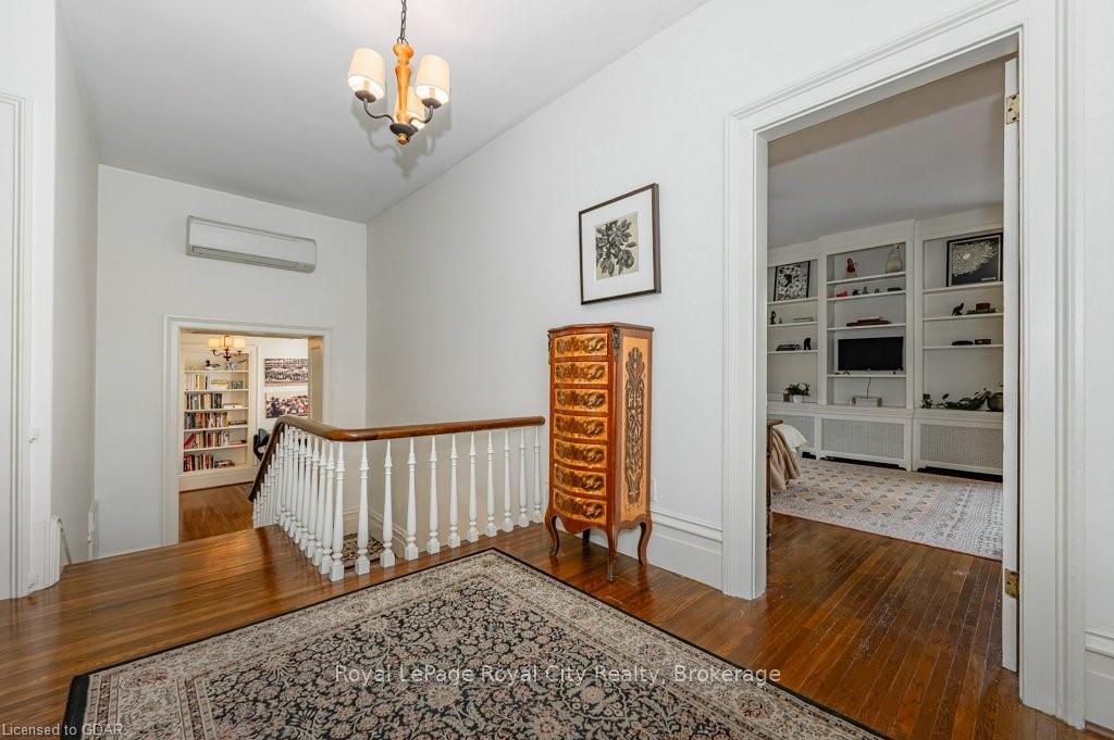 Photo 24 of 134 Dublin Street N, Guelph, Downtown — HOMEH