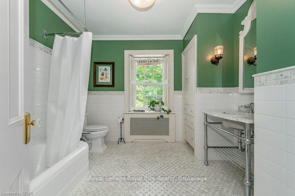 Photo 36 of 134 Dublin Street N, Guelph, Downtown — HOMEH