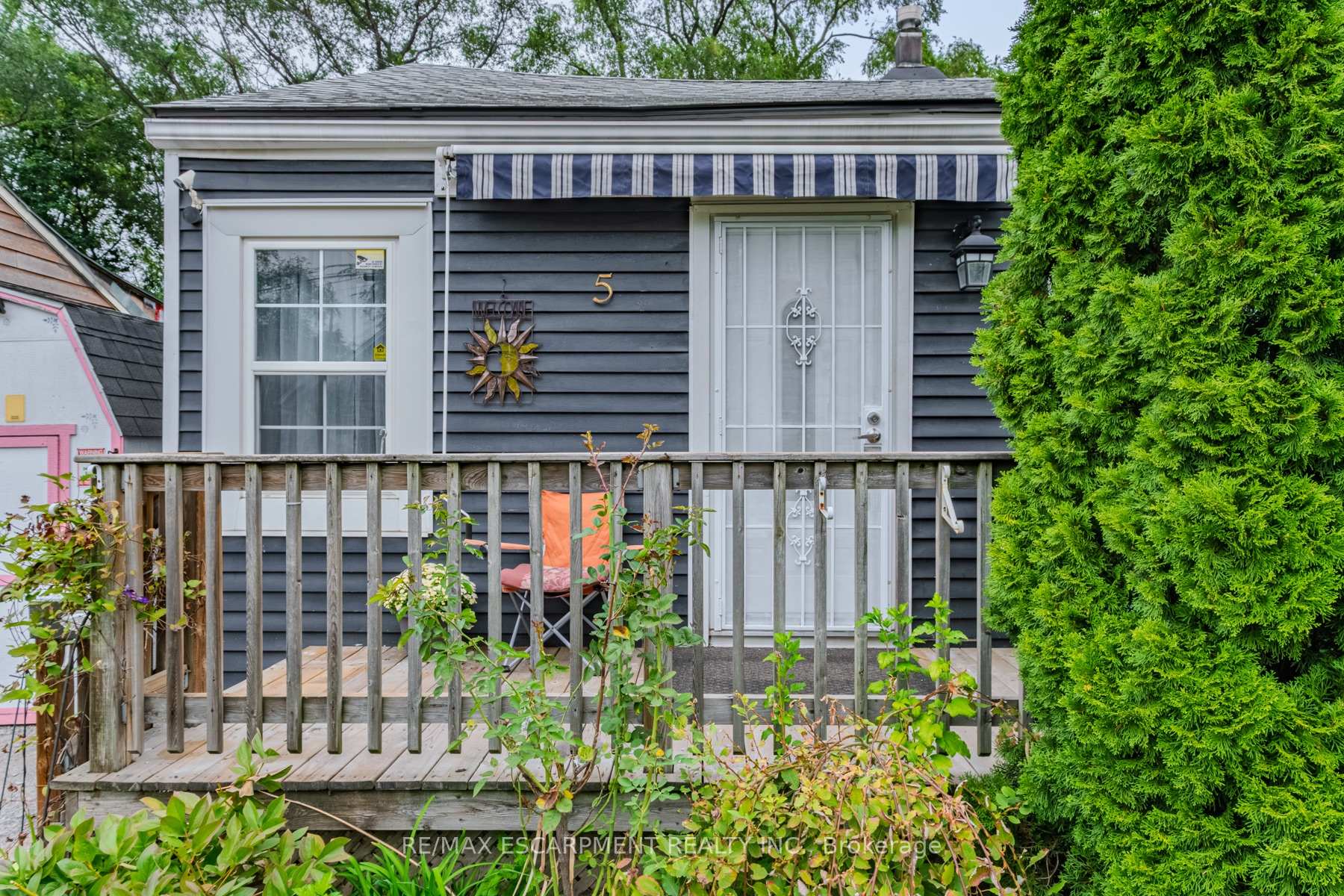 Photo 4 of 5 Dalhousie Avenue, Hamilton, Crown Point — HOMEH