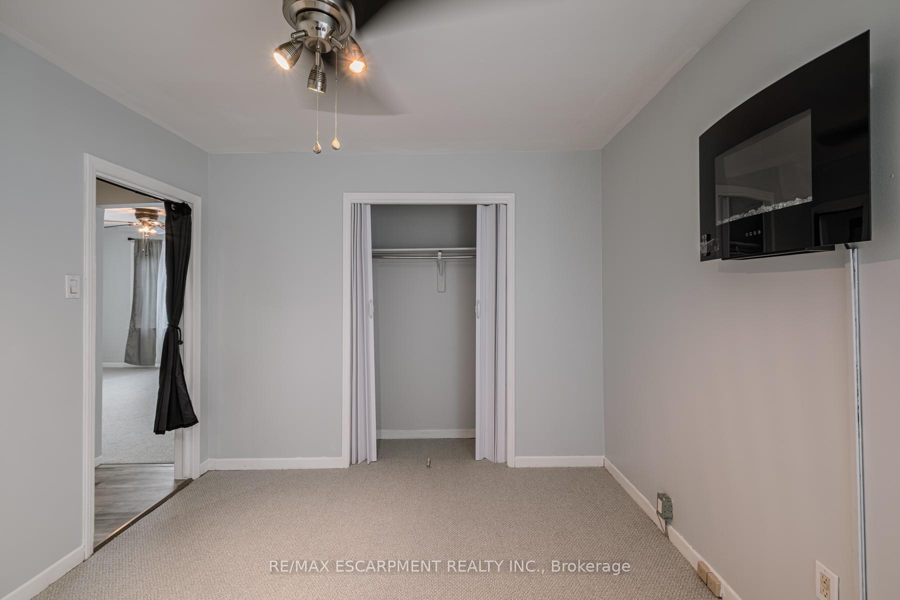 Photo 16 of 5 Dalhousie Avenue, Hamilton, Crown Point — HOMEH