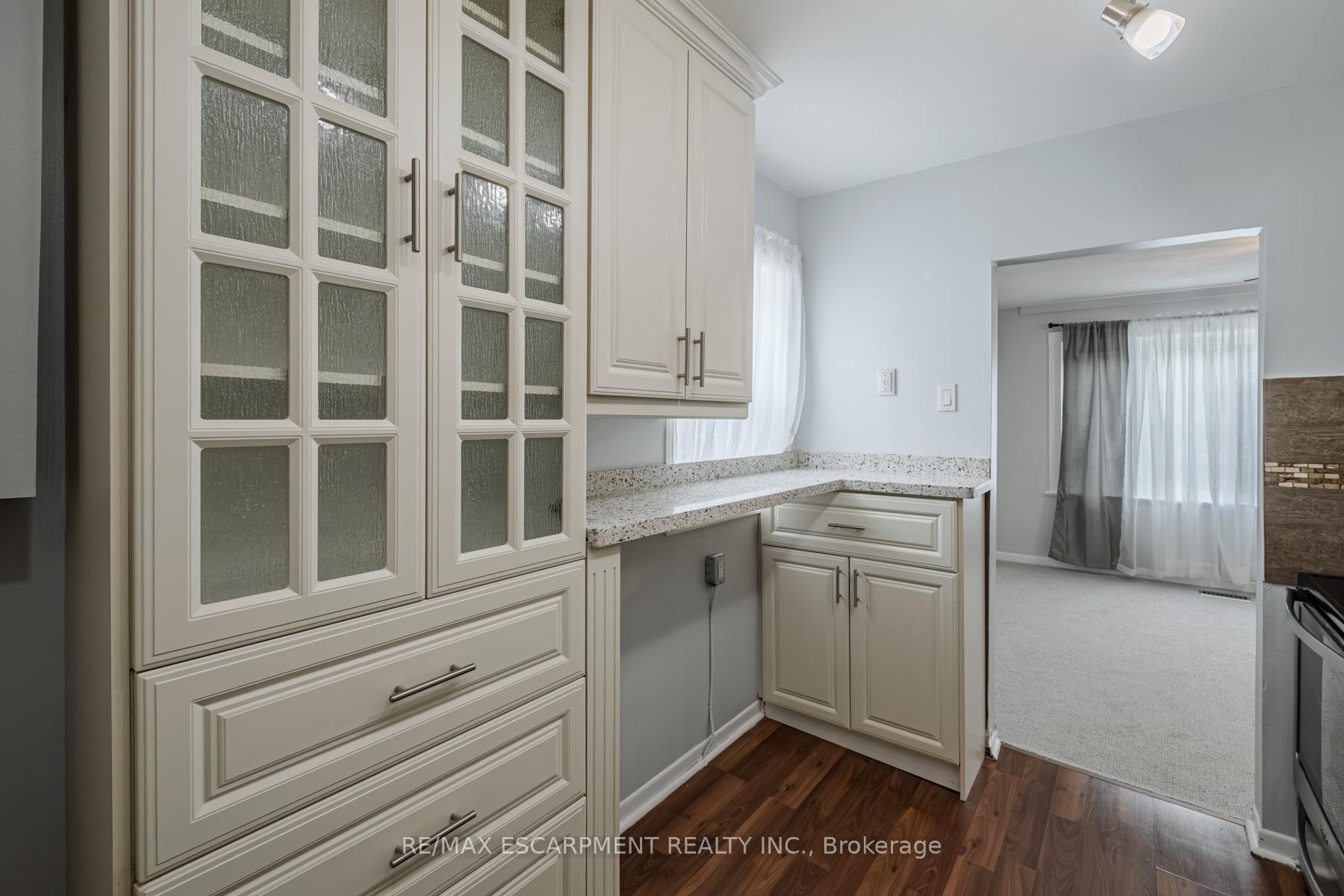 Photo 26 of 5 Dalhousie Avenue, Hamilton, Crown Point — HOMEH